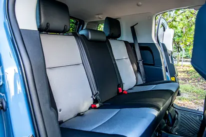 2014 Toyota FJ CRUISER photo 9