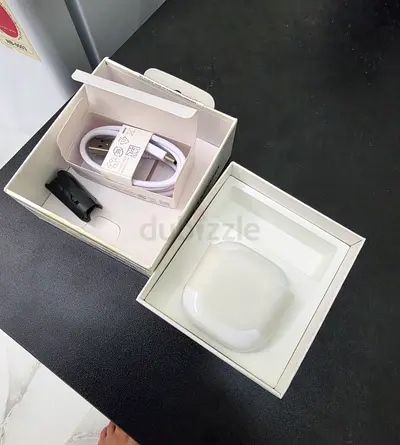 Samsung glaxy buds 2 - used