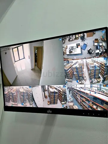 CCTV Monitor + 4 Cameras - Working Condition