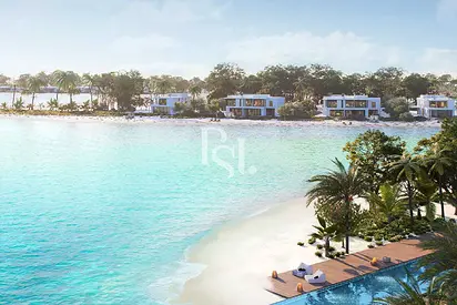 Vintage Type | Prime Location | Private Beach!