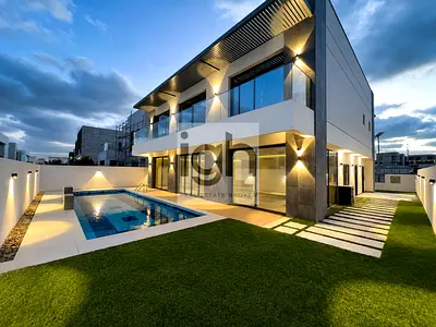 Private Pool | Large Garden | Maids Room