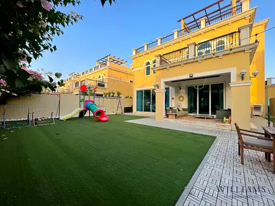 4 BED NOVA | VACANT SOON | BACK TO BACK