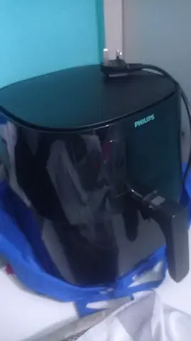 Philips Compact Black Air Fryer - Good Working Condition