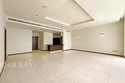 BEACHFRONT LIVING | LARGE LAYOUT | PREMIUM UNIT