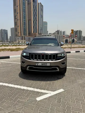 Jeep Grand Cherokee Limited 2016 | American Specs | Pristine Condition