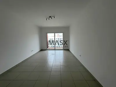 Well Maintained | Family Residence | Ideal Location