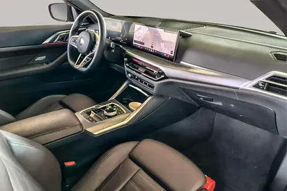 2025 BMW 4-SERIES 缩略图 10