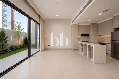 Single Row | Burj View | Ready to move