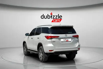 2025 Toyota FORTUNER 照片 8