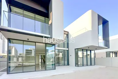 Brand new | Landscape option | Luxury living