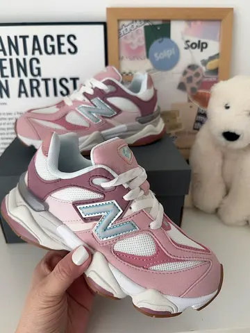 Pink New Balance chunky sneakers kids