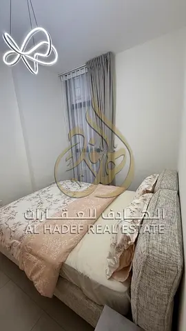 غرفة وصالة للإيجار السنوي في الممشى مويلح الجديدة بالشارقة | موقف مجاني | مسبح مجاني | خدمات متكاملة داخل الكمباوند