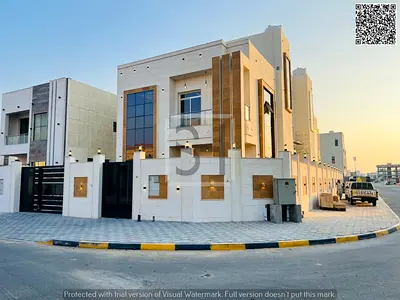 للبيع فيلا تتميز بموقع استراتيجي قريب من جميع الخدمات والمدارس والمراكز التجارية.