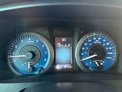 2016 Toyota SIENNA — фото 8