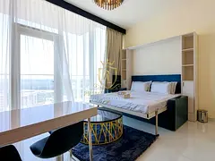 Furnished-Downtown City View-Near Miracle Garden