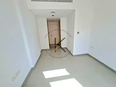 1 BHK APARTMENT AVAILABLE WITH BLCONY// FULL FAMILY BUILDING// MUWAILEH// QUICK DEAL// AFFORDABLE