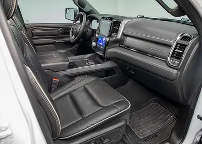 2024 RAM 1500 照片 11