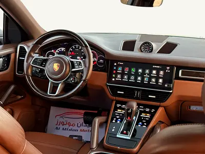 صورة 10 لـ 2022 Porsche CAYENNE