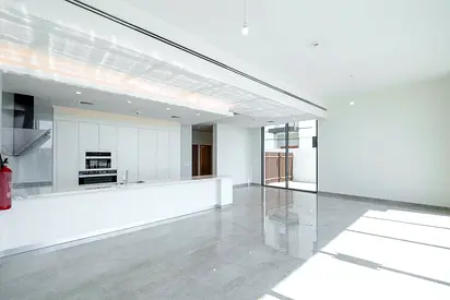 4 bedroom Villa | Semi detached | Skyline View