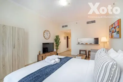 🏡 Fully Furnished Studio | Lake View | Covered Parking | Jumeirah Bay X1, JLT