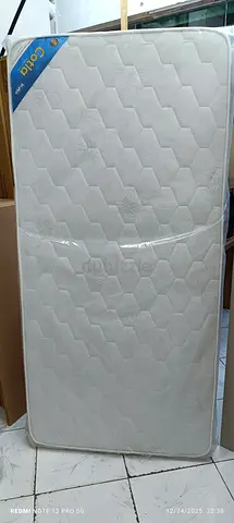 Single size spring mattres brand new sale
