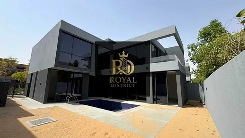 LUXURIOUS 4 BEDROOMS VILLA | PRIVATE POOL | SYLISH LAYOUT | MODERN DESIGNED | PREMIUM FOREST COMMUNITY | PRIME LOCATION