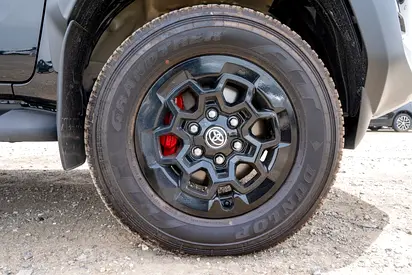2025 Toyota HILUX 照片 10