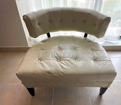 The One leather Accent Cream accent chair with curved back - good condition