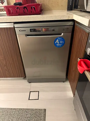 Candy Stainless Steel Dishwasher - Excellent Condition