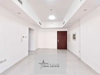 NEARBY MOSQUE VERY SPACIOUS AND LUXURIOUS 2 BEDROOM APARTMENT AT THE MAIN LOCATION WITH CLOSE KITCHEN AND COVERD PARKING
