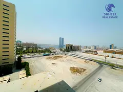 1 BR Apartment with Water View and Balcony