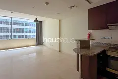 12 Cheques | Spacious Studio | DIFC