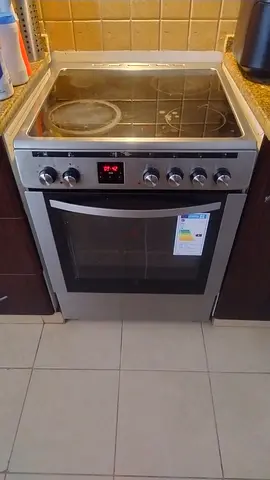 Hoover Electric Oven and Cooktop