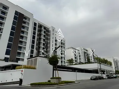 Sun-Filled Apartment | Modern Finishes | Ready Now