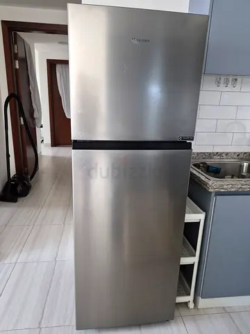 Hisense Stainless Steel Whirlpool Top-Freezer Refrigerator - Good Condition