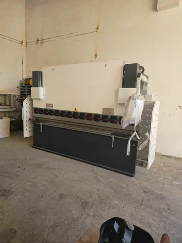 Press Brake Machine