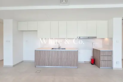 Single row | Middle kitchen | Vacant soon