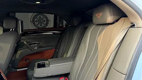 صورة مصغرة 14 لـ 2016 Bentley FLYING SPUR