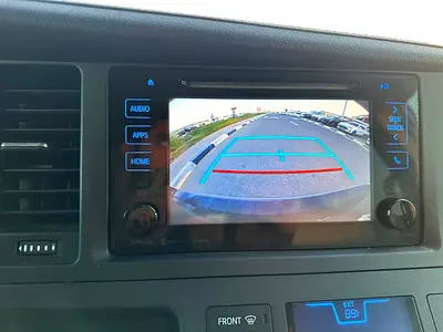 2016 Toyota SIENNA — фото 9