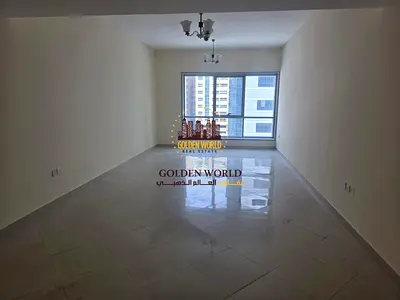 تكييف مجاني 3 غرف وصالة واسعة في التعاون مع بلكونة، غرفة ماستر وخادمة ماستر خزن بالحائط، إطلالة مفتوحة و3 حمامات، بسعر 65 ألف سنوياً.