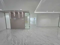 New Fitted office with 13 Parking | Ready to move