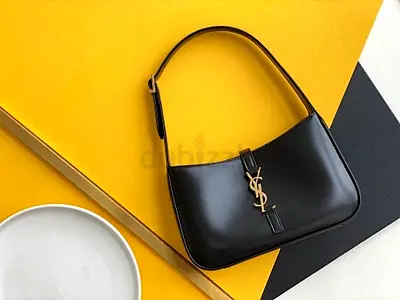 Saint Laurent smooth leather bag