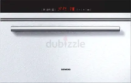 Siemens HB24D560/01 built-in steam oven in stainless steel - gently used