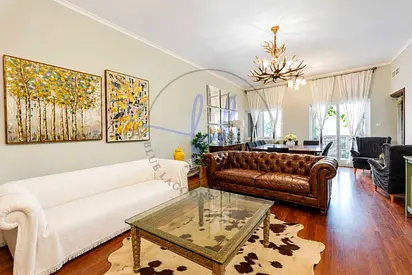 Vibrant Home | Vacant on Transfer | Standout Apt