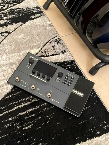 NU-X MG30 Guitar Multi-Effects