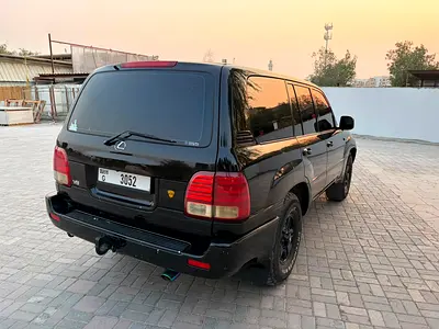 Lexus LX 470 2000 | GCC Specs | Excellent Condition