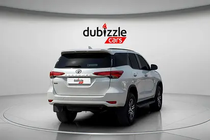 2025 Toyota FORTUNER 照片 6
