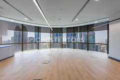 Vacant | High Floor | Burj Sea View | 5 Parking