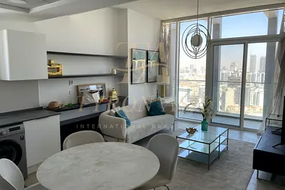 HIGH FLOOR l VACANT l VIEW
