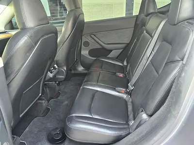 Tesla Model Y Long Range, миниатюра 8